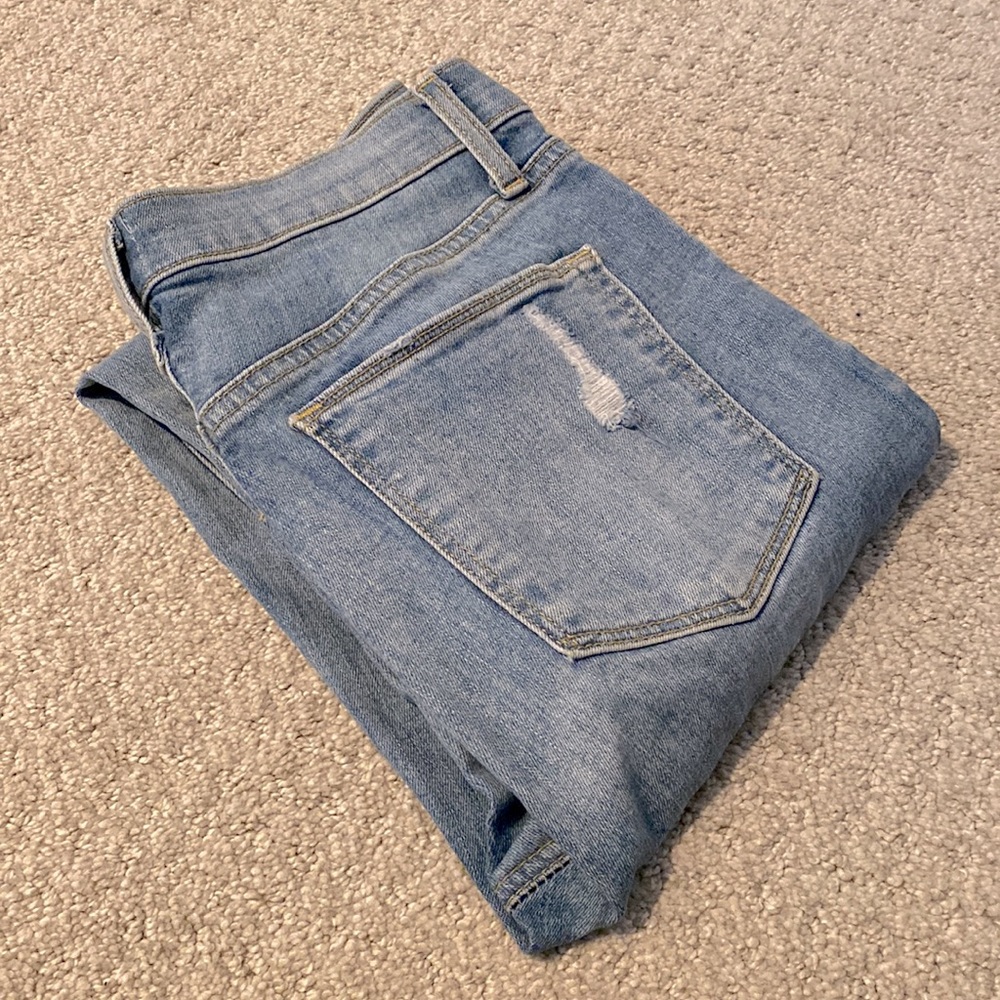 GAP Super High Waist Distressed Light Wash True Skinny Jeans